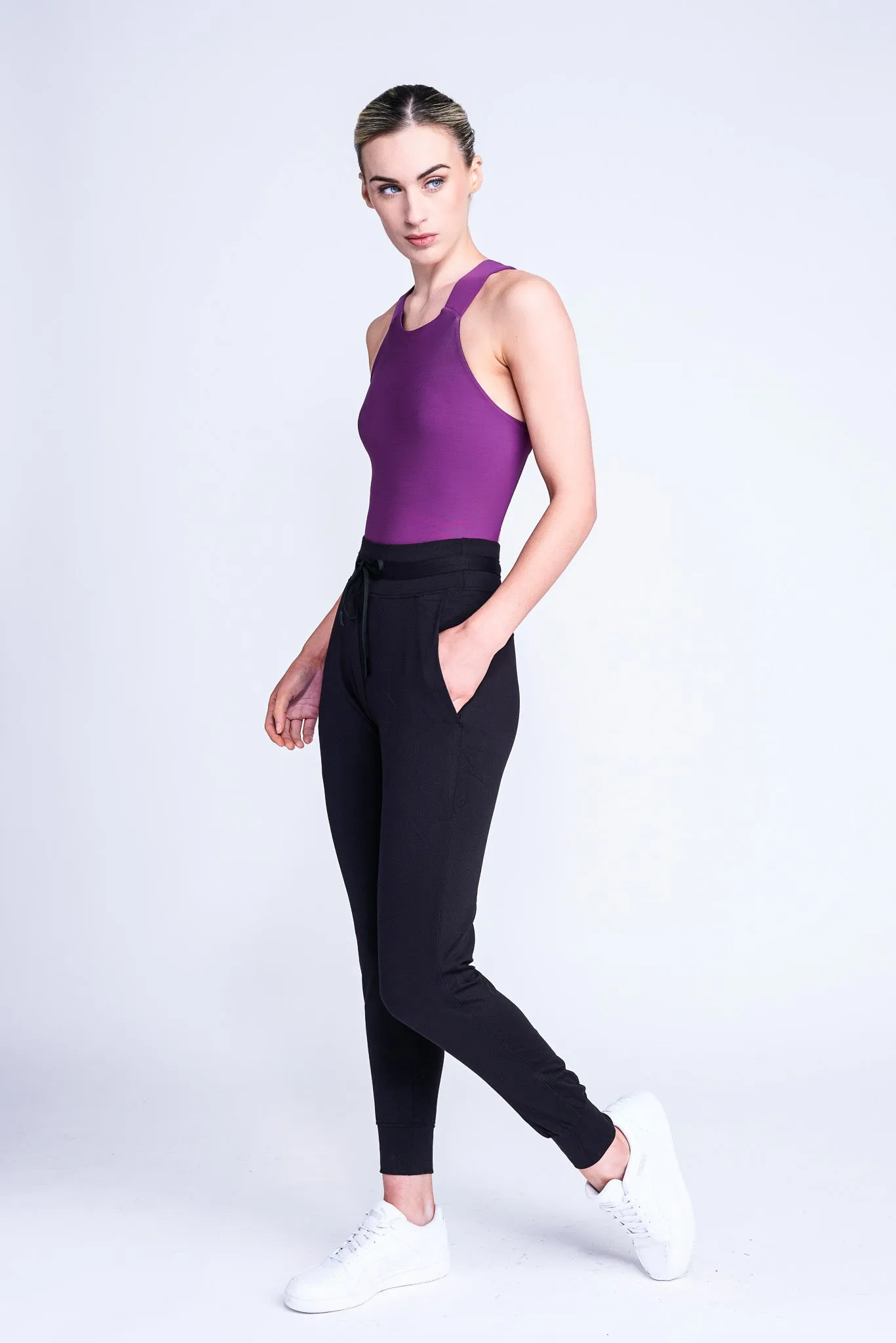 Empower Sleeveless Leotard in Berry