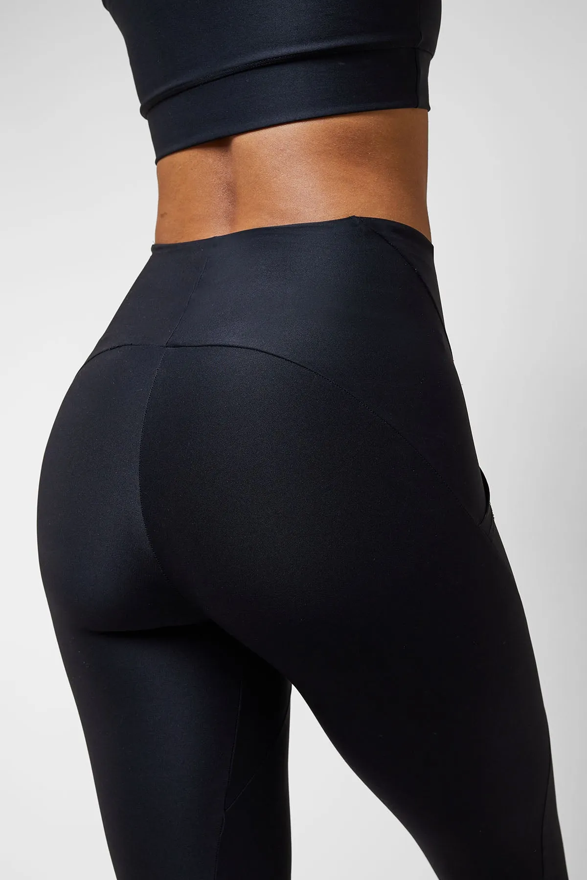 Extra Strong Compression Inner-Thigh Smoothing 7/8 Running Leggings Black