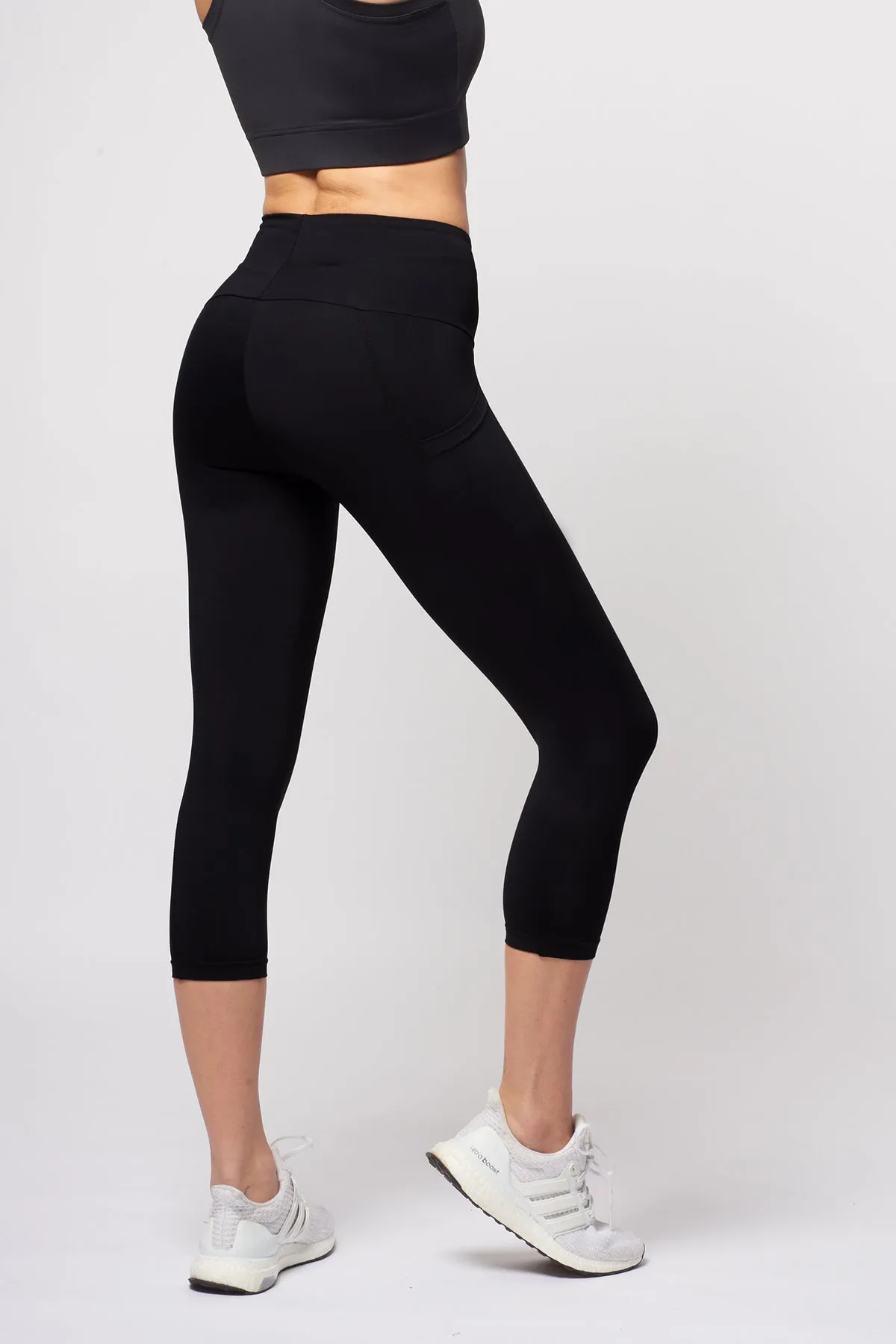 Extra Strong Compression Tummy Control Cropped Leggings with Side Pockets Black