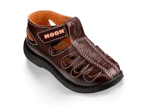 Hooh Kids unisex Leather Lightweight closed toe sandals (Brown, 4_years)