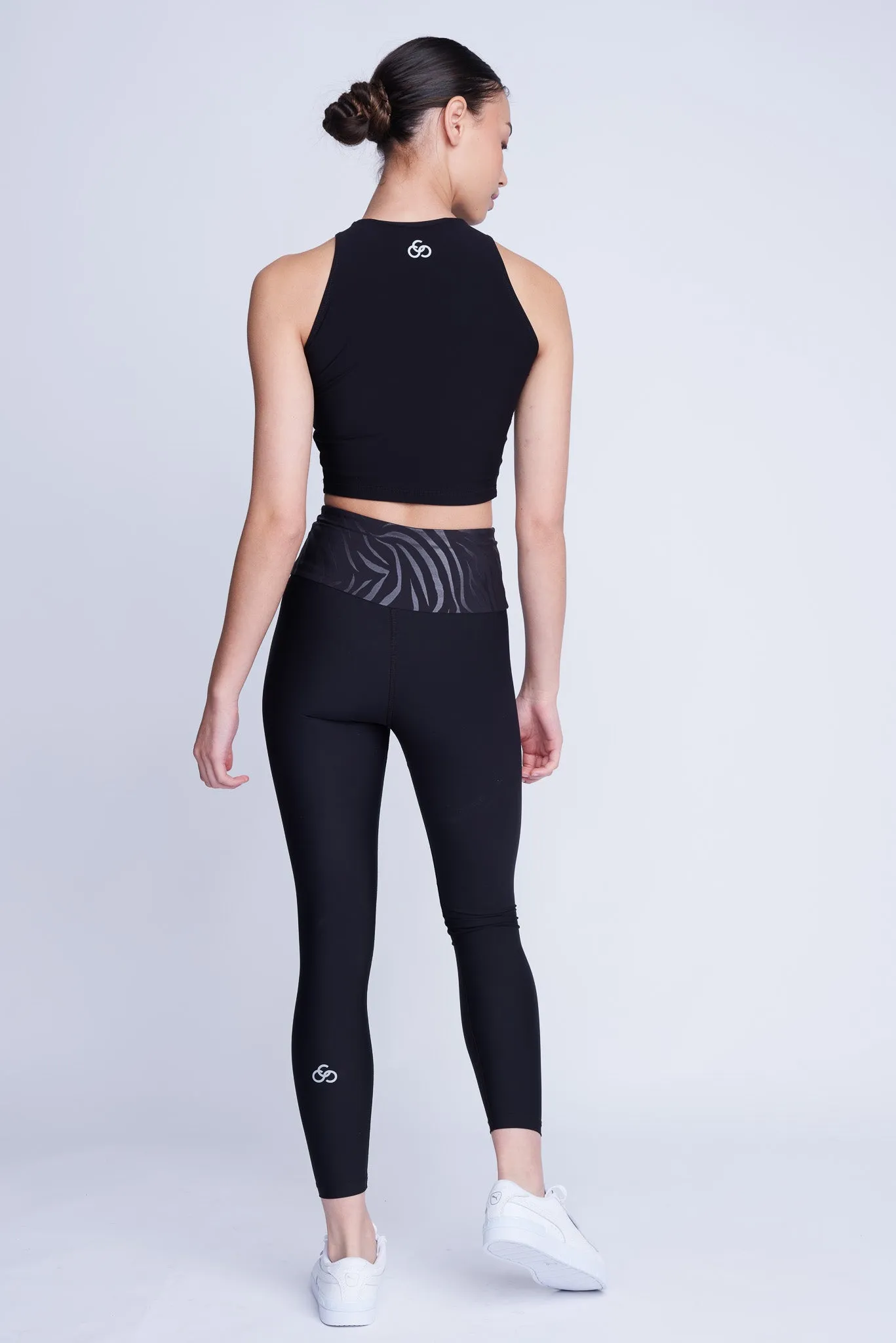 Iconic Off-Ice Leggings