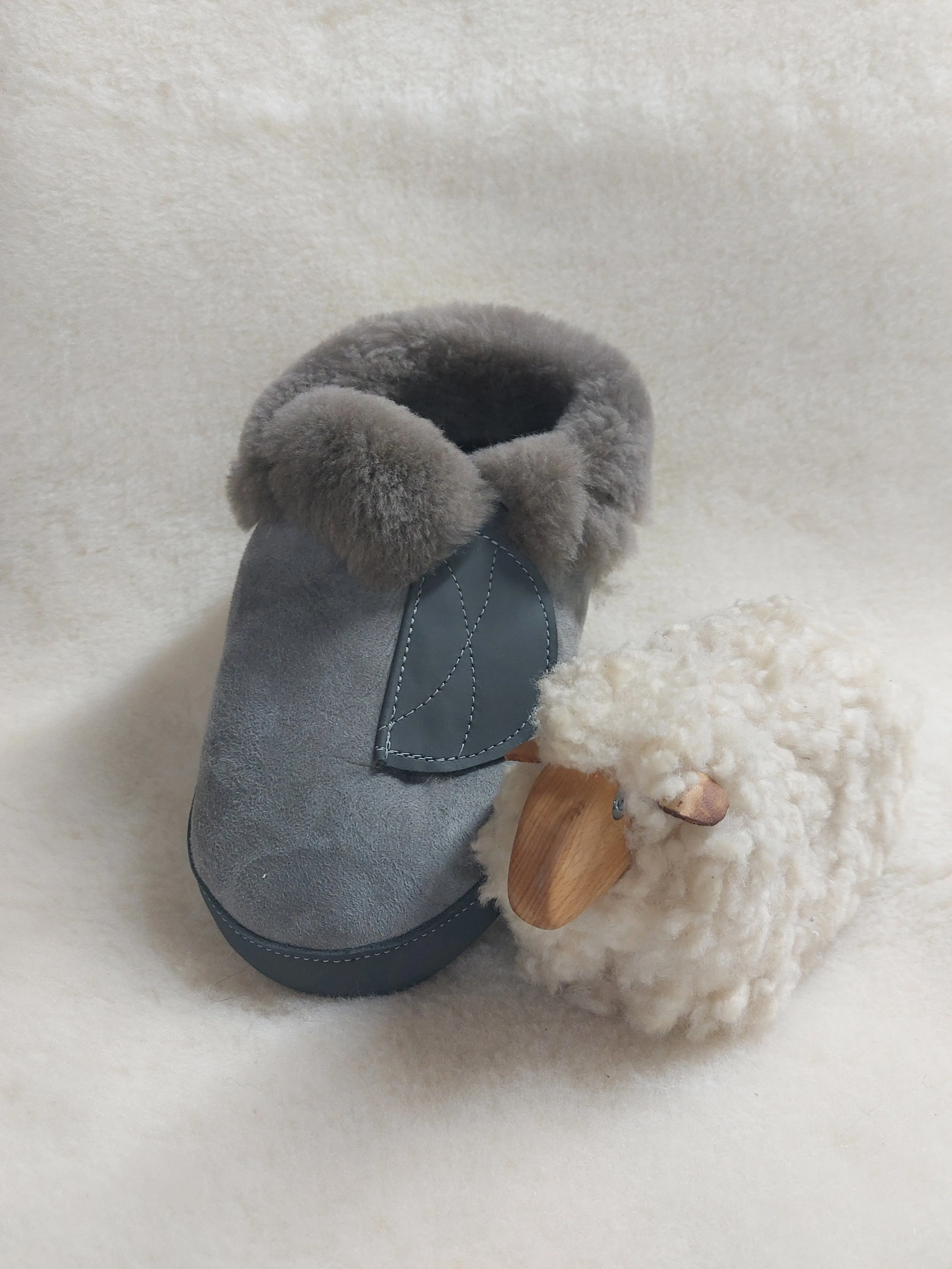 Sheepskin medical Pancake Slipper